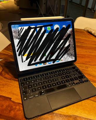 iPad Air 11” Wi-Fi + cellular