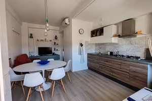 Appartamento Follonica centro 100 mt mare