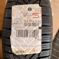 Ruota con cerchio in lega raschiato Mercedes