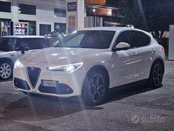 Alfa romeo stelvio
