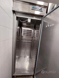 Armadio frigo industriale
