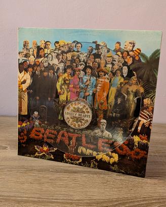 BEATLES "Sgt. Pepper's Lonely Hearts Club Band"  
