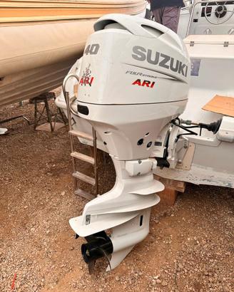 Barca 5 mt - Motore 40/70 CV NUOVO