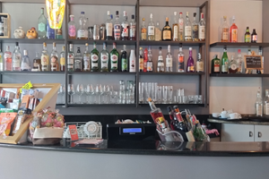 Bar caffetteria ben avviata