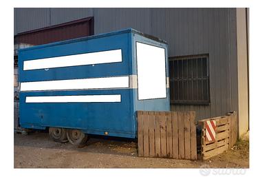 RIMORCHIO RICOVERO ATTREZZI