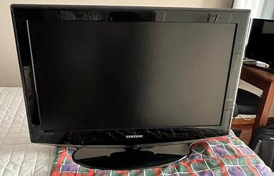 TV samsung 32”