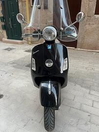 Vespa Gts 250 ie