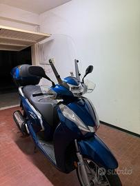 Honda sh 300