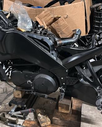 Telaio con documenti di un Buell XB 9 del 2007.