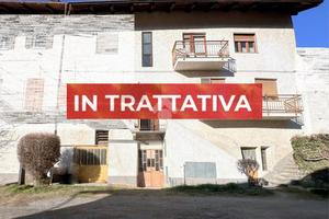 CASA SEMINDIPENDENTE A BUSSOLENO