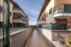 AMPIO E RECENTE 3 LOCALI DOPPI SERVIZI CON BOX DOP