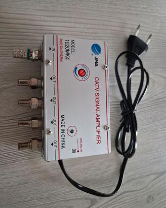 Amplificatore di segnale antenna TV