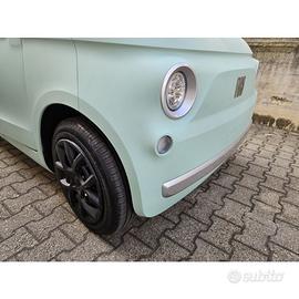 Set di 4 copricerchi per Fiat Topolino nero opaco