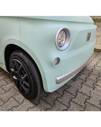 Set di 4 copricerchi per Fiat Topolino nero opaco