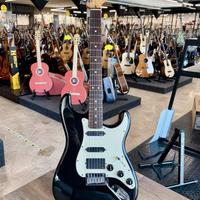 FENDER STRATOCASTER STANDARD BLACK EMG + CUSTODIA