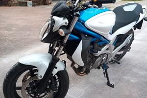 Suzuki 650