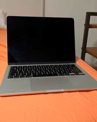 MacBook Air 13 M3 2024 16 GB RAM 512 GB SSD
