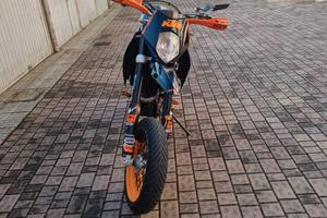 KTM 640