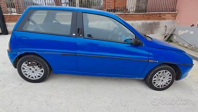 lancia y elefantino blu
