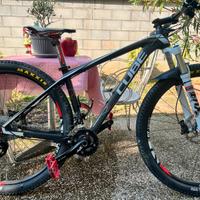 Mtb Cube 29”  carbonio