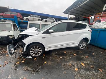 Ford kuga vignale 2.0 tdi cambio automatico 4wd