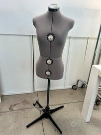 Manichino sartoriale regolabile donna con piantana