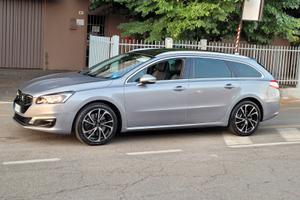 PEUGEOT 508 SW BLUEHDI 181 CV