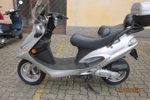 Kymco Dink 50 scooter