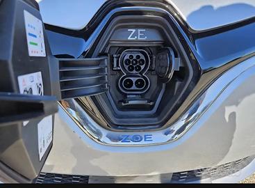 Renault  zoe  110 