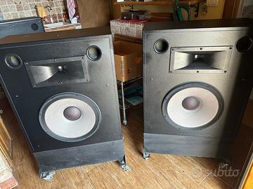 Jbl 3677