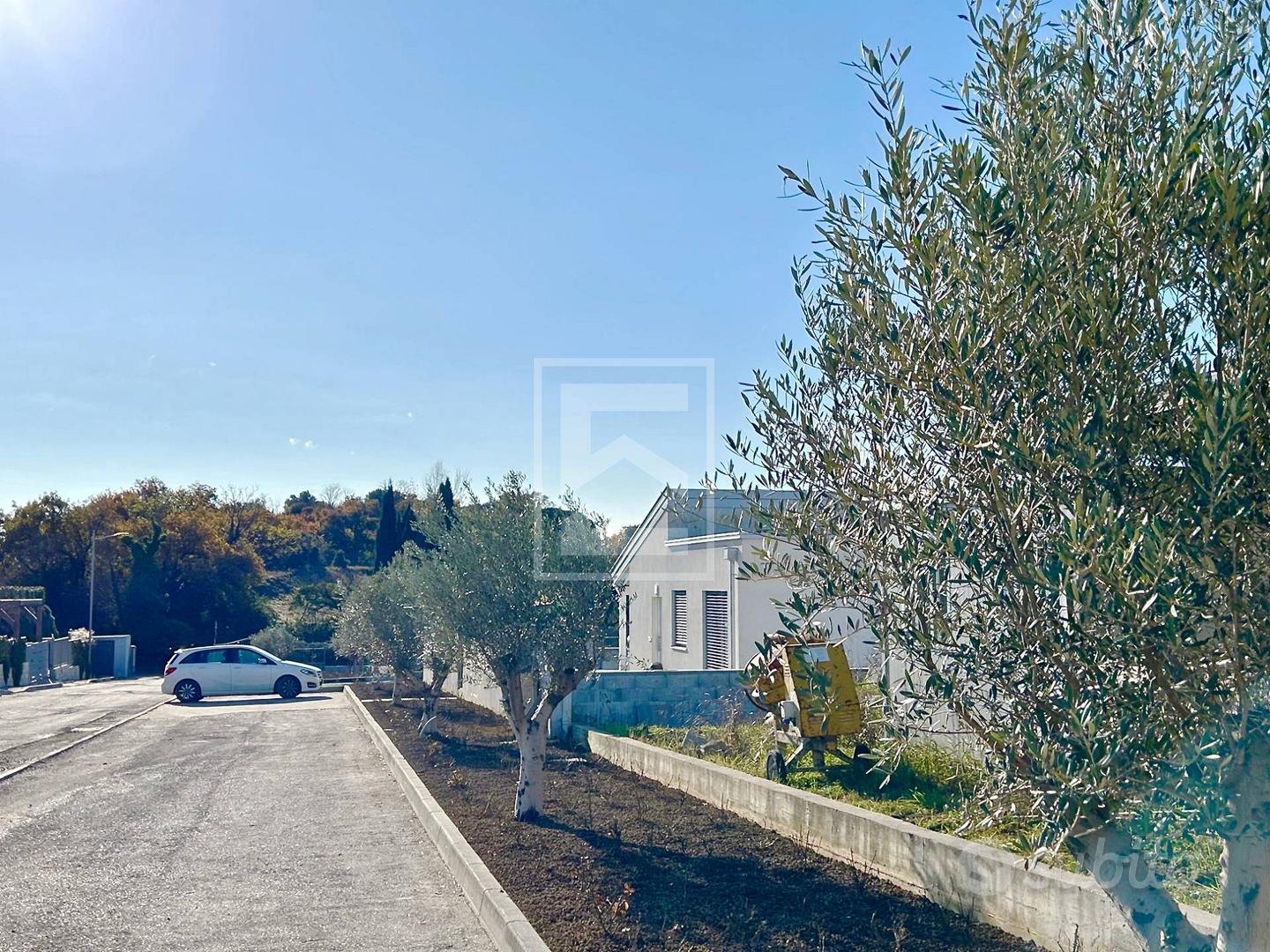 Villa singola - Desenzano del Garda - Vista 5