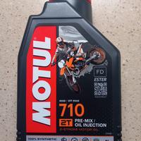 Olio Motul 710 