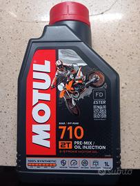 Olio Motul 710 