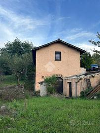 CASA INDIPENDENTE A OLEVANO ROMANO