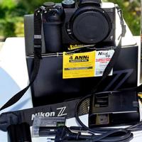 Nikon Z5 Mirrorless - Solo 3.500 Scatti solo corpo