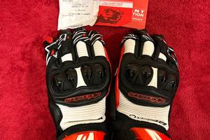 Guanti alpinestars M nuovi