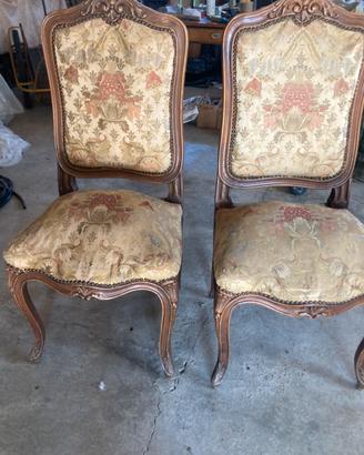 Due sedie struttura in legno