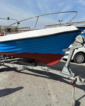 JDM Titane Barca a motore carello