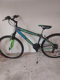 montainbike bicicletta ragazzo