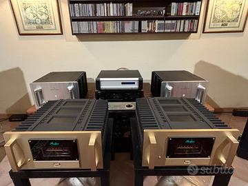 Accuphase M2000