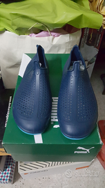 Scarpe in gomma per il mare