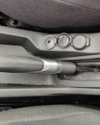Leva freno a mano CITROEN DS3 1199cc benz 2013