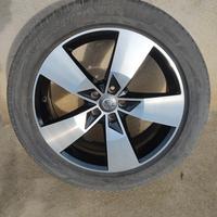 Cerchi in lega Volvo 19" + gomme