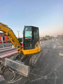 Komatsu PC35MR Attaco Rapido Idraulico