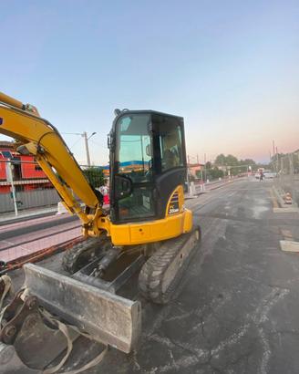 Komatsu PC35MR Attaco Rapido Idraulico