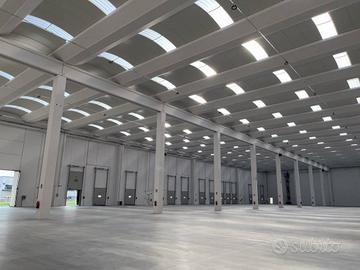 Immobile di 7100 m² a Orbassano