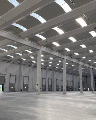 Immobile di 7100 m² a Orbassano
