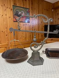 Bilancia Stadera da Banco in Ghisa – Decoro cigno