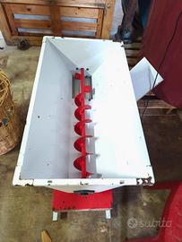 attrezzatura per vino