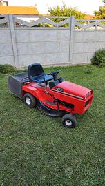 Trattorino tagliaerba